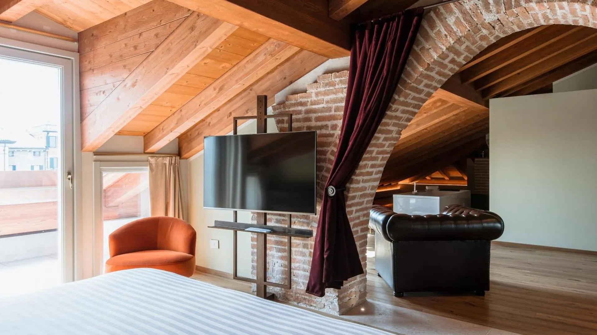 Pavillon Suite Peschiera del Garda Hotel