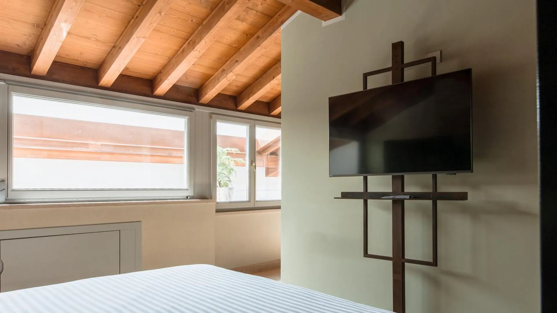 Pavillon Suite Peschiera del Garda Hotel