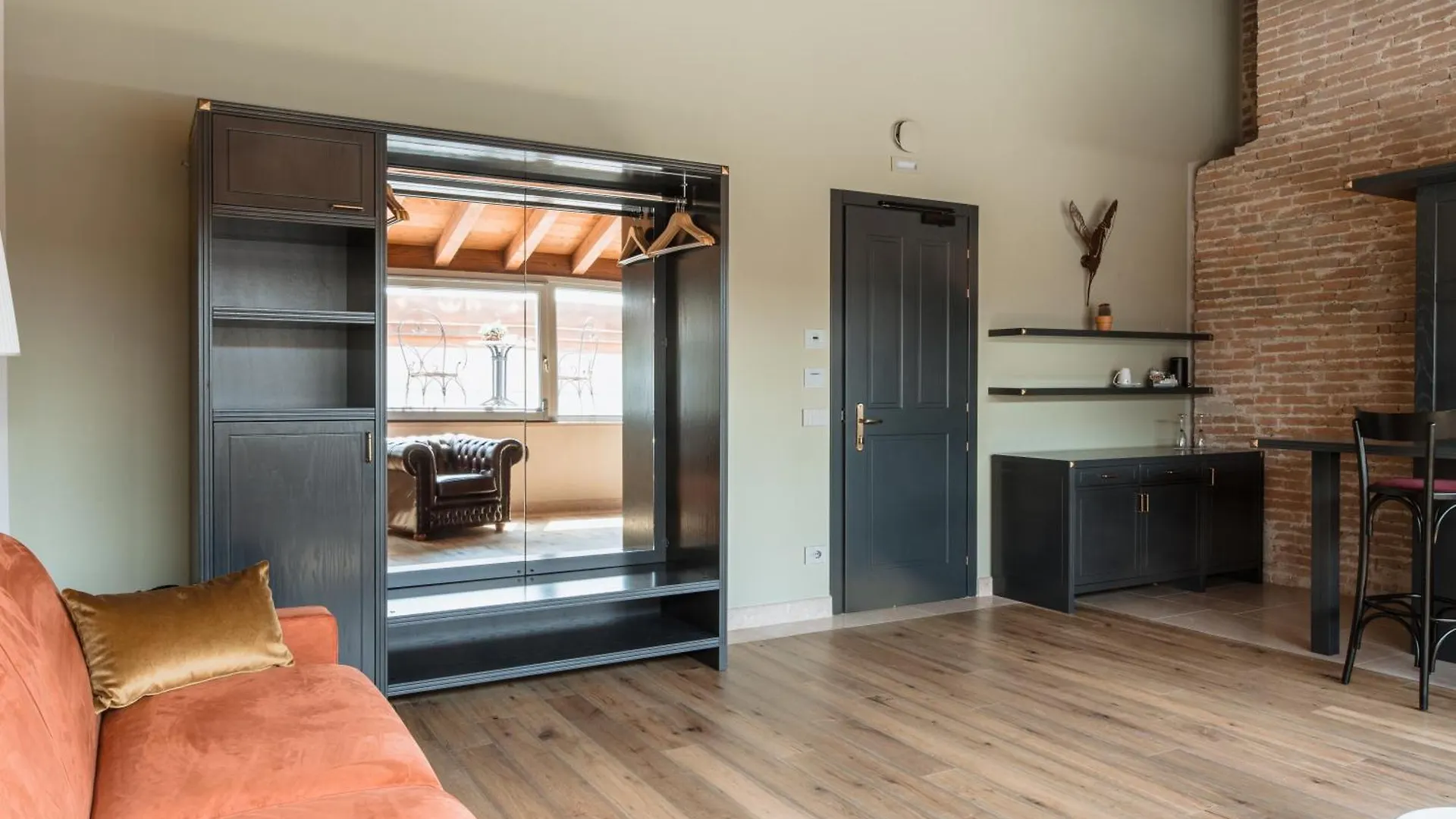 Pavillon Suite & Apartments Peschiera del Garda