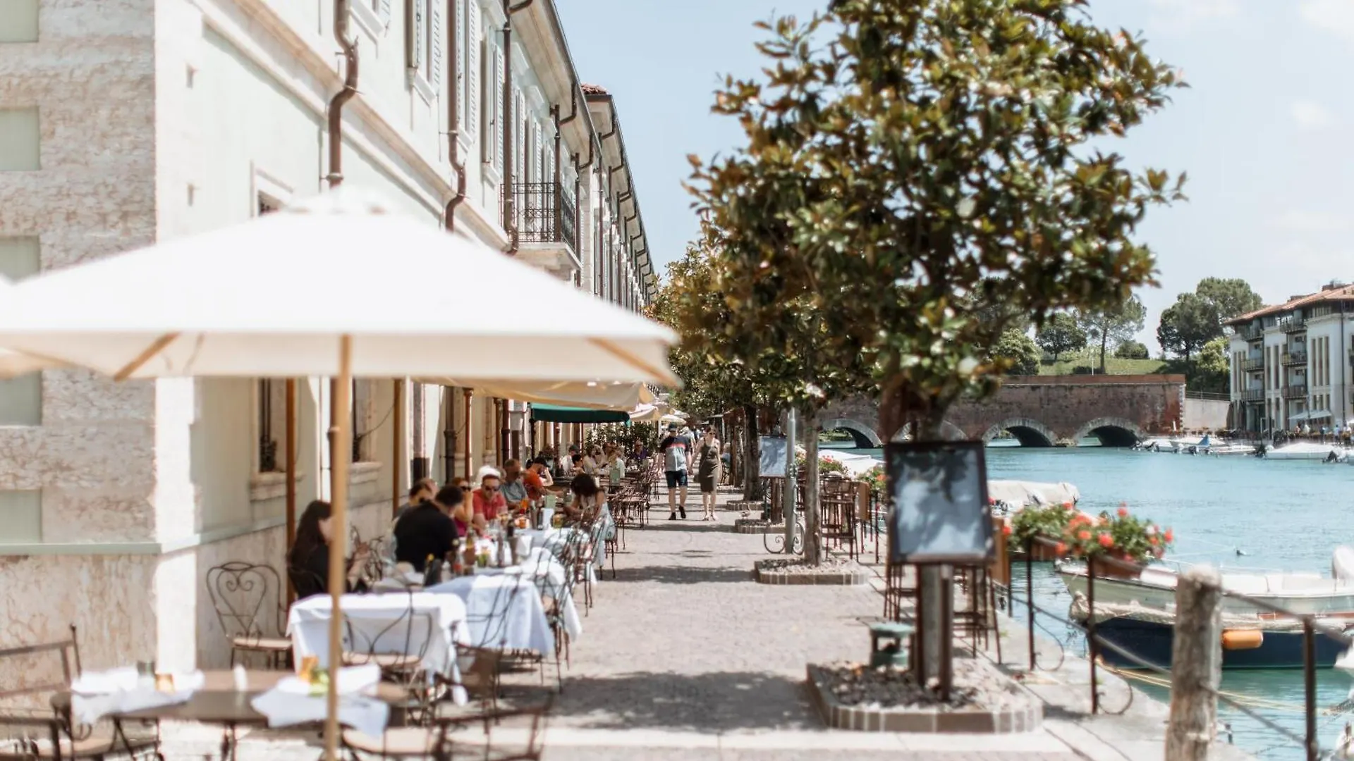 Pavillon Suite & Apartments Peschiera del Garda