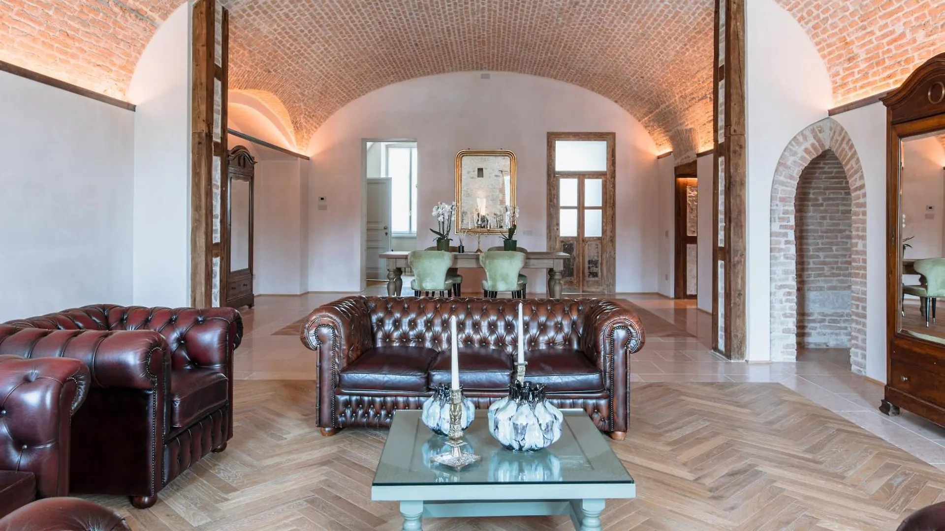 Pavillon Suite & Apartments Peschiera del Garda Italia