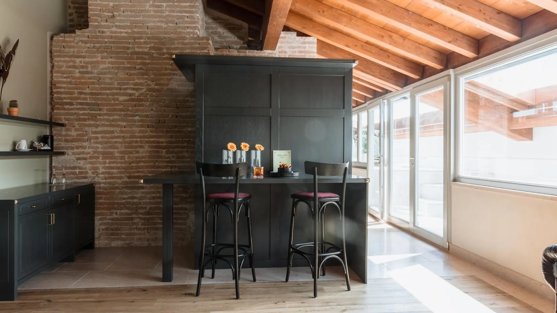 Pavillon Suite & Apartments Peschiera del Garda Hotel